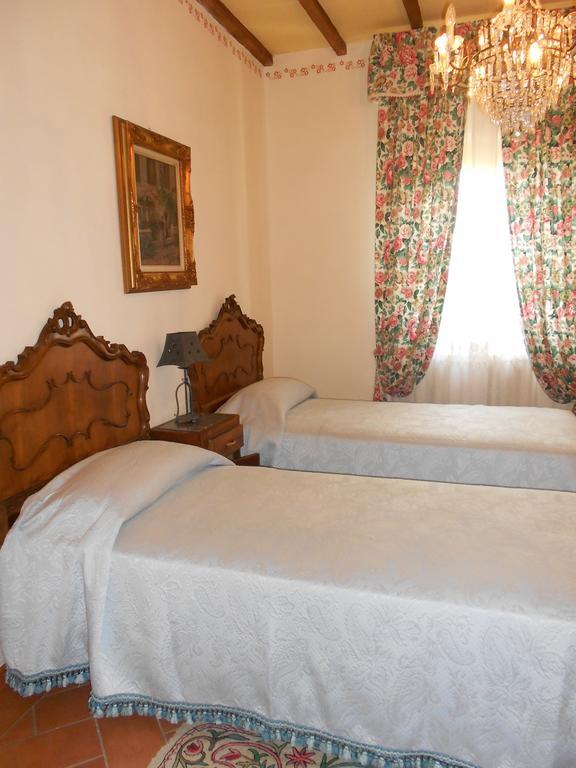 Podere Buriano Arezzo Room photo